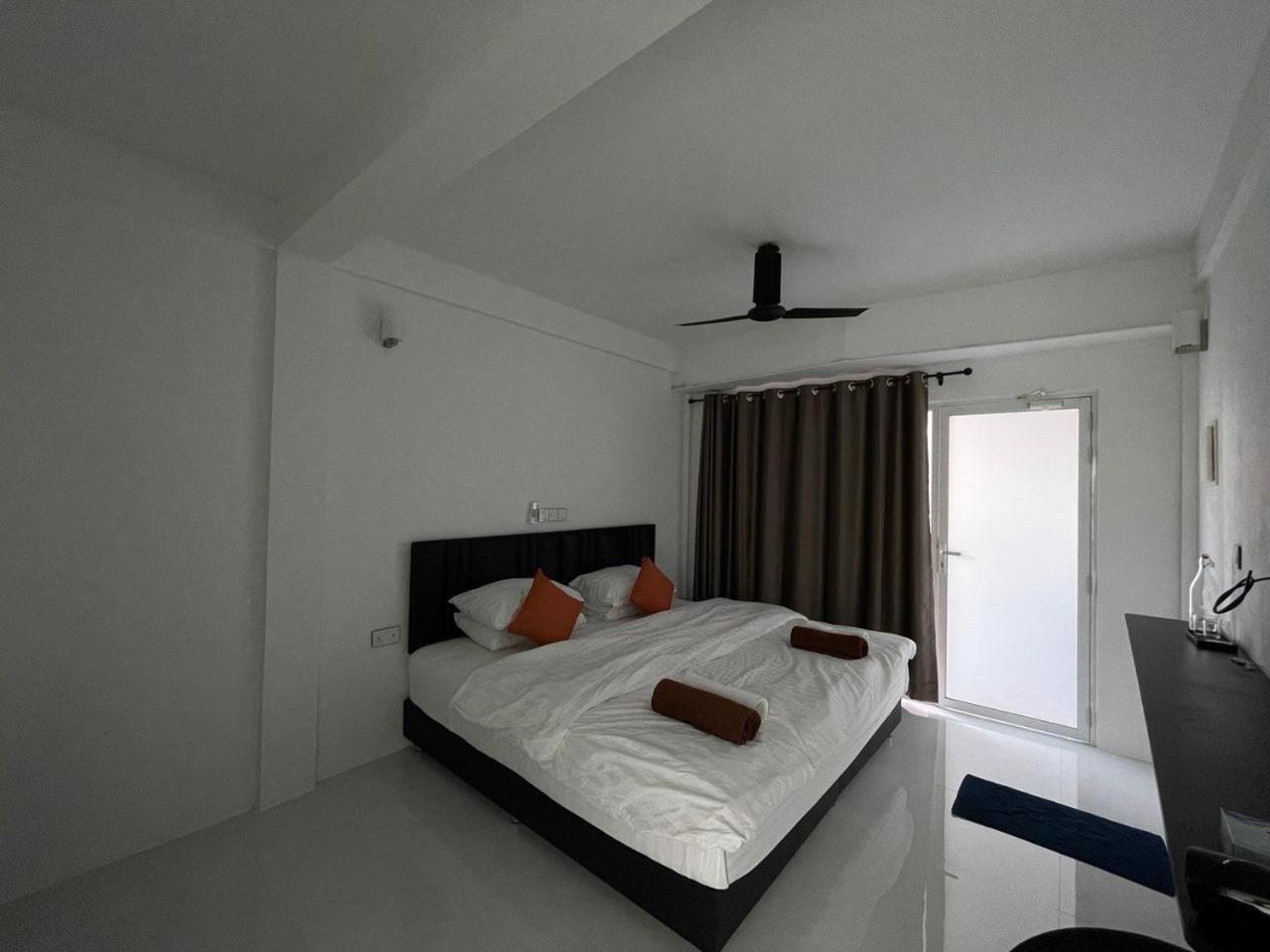 Dacha Thoddoo White Sand Екстер'єр фото