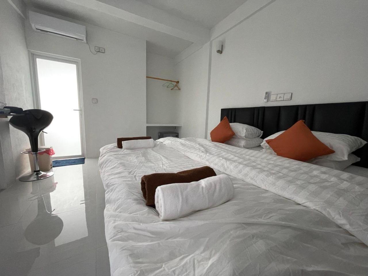 Dacha Thoddoo White Sand Екстер'єр фото