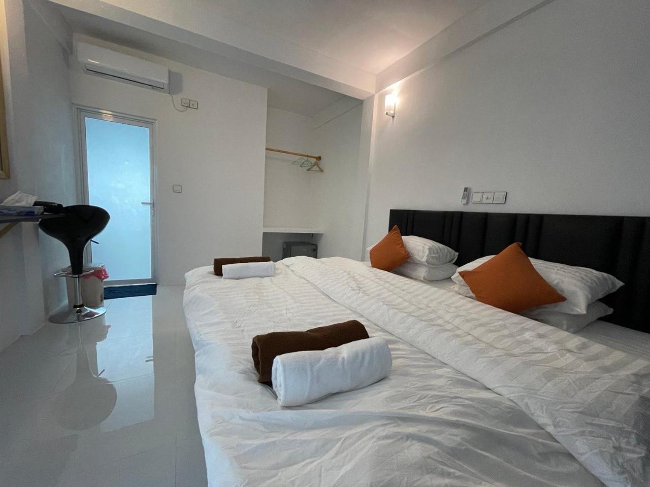 Dacha Thoddoo White Sand Екстер'єр фото